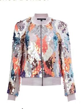 French Connection Techno Sequin Jacket 
🚨CLOSET CLEAR OUT - ALL OFFERS WELCOME